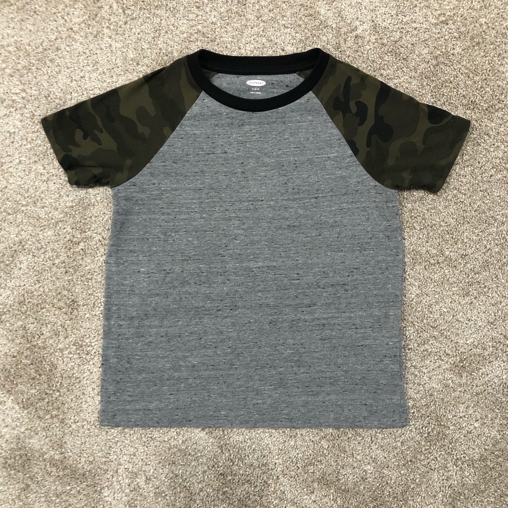 Old Navy Boys Camo & Grey Color Block Short Sleeve Tee